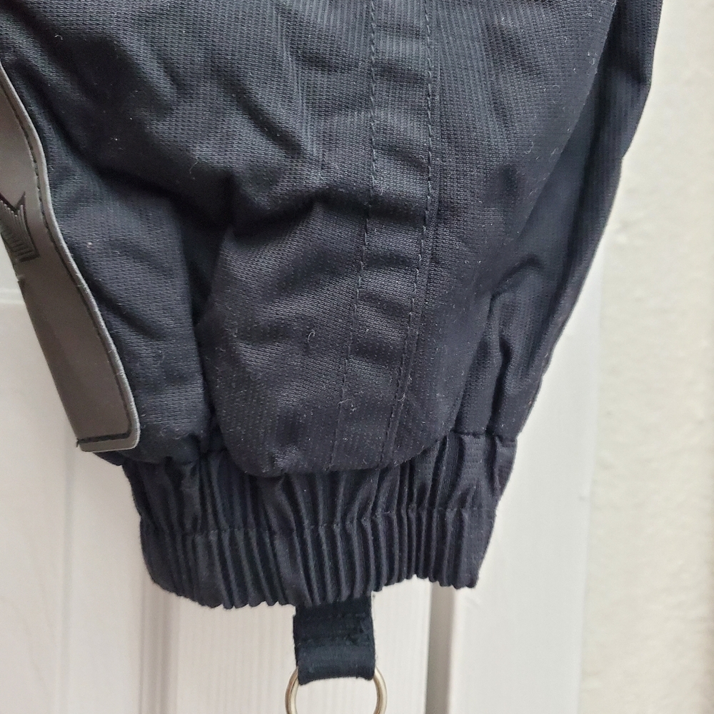 DESCENTE Swiss Mens Instituted Snowboarding Ski Salopettes Pants size 40 Black - Picture 10 of 15